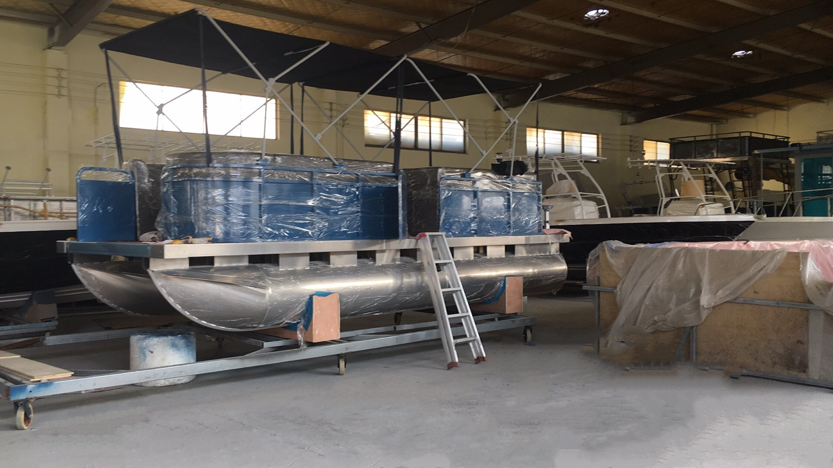 алюминиевый понтонный катер Yamane Yacht Factory_副本 (2)