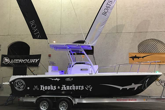 профессиональная-спортивная-рыболовная лодка-с-кабиной-или-открытая-с-t-top-или-жестким-верхом13